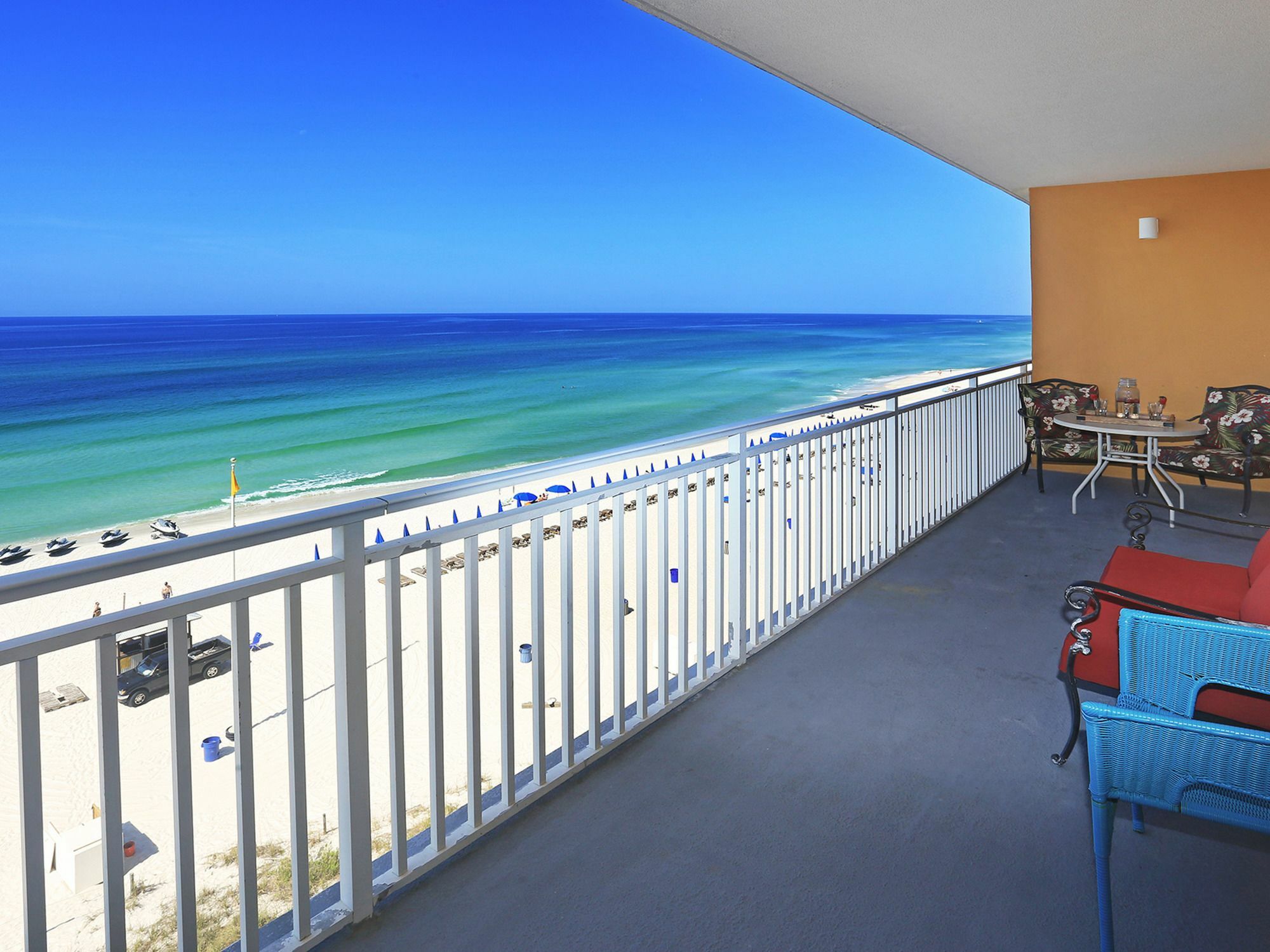 Hotel Splash 302w 833325 By Redawning